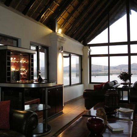 Galagos Lodge Hartbeespoort Buitenkant foto