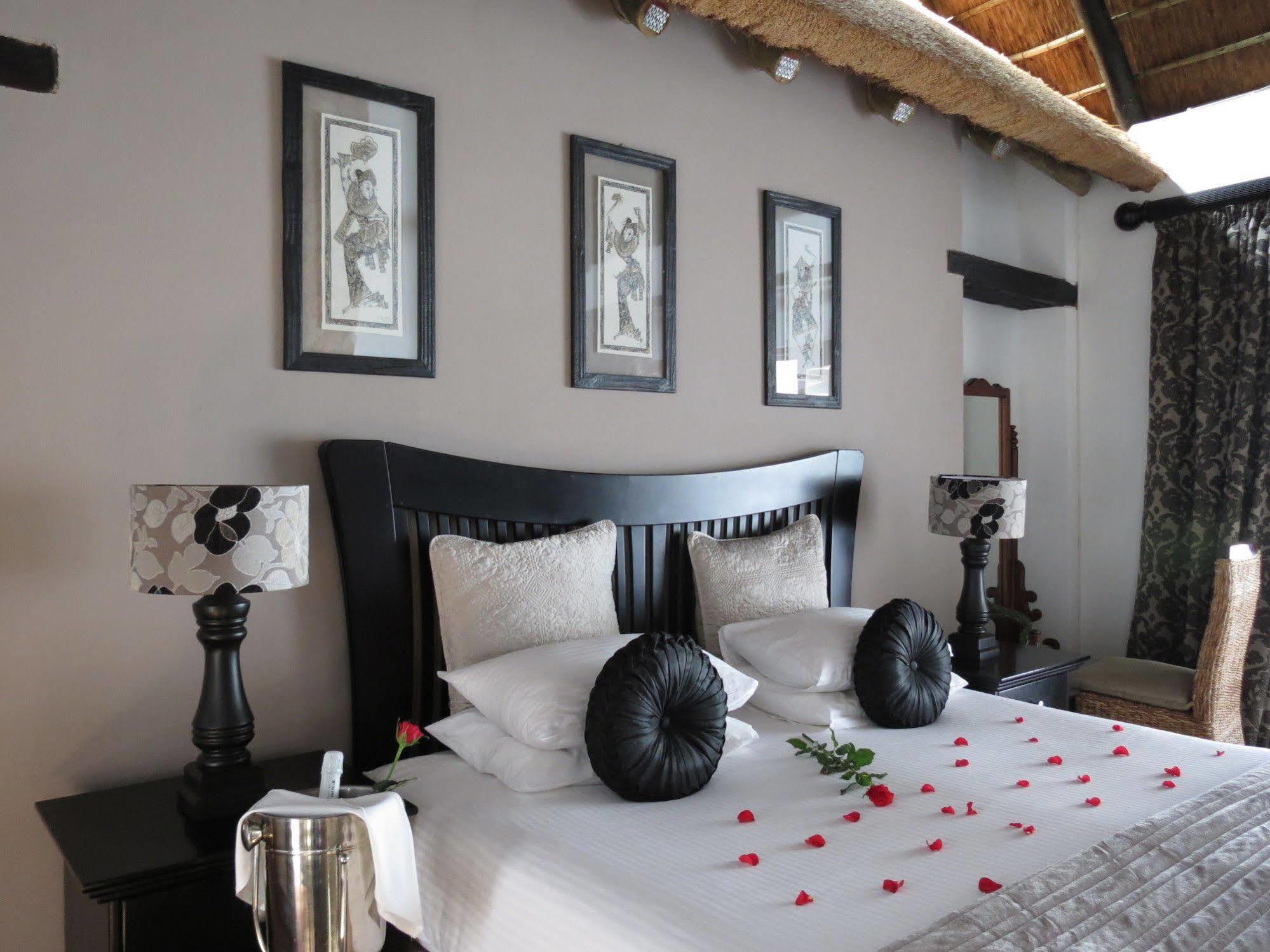 Galagos Lodge Hartbeespoort Buitenkant foto
