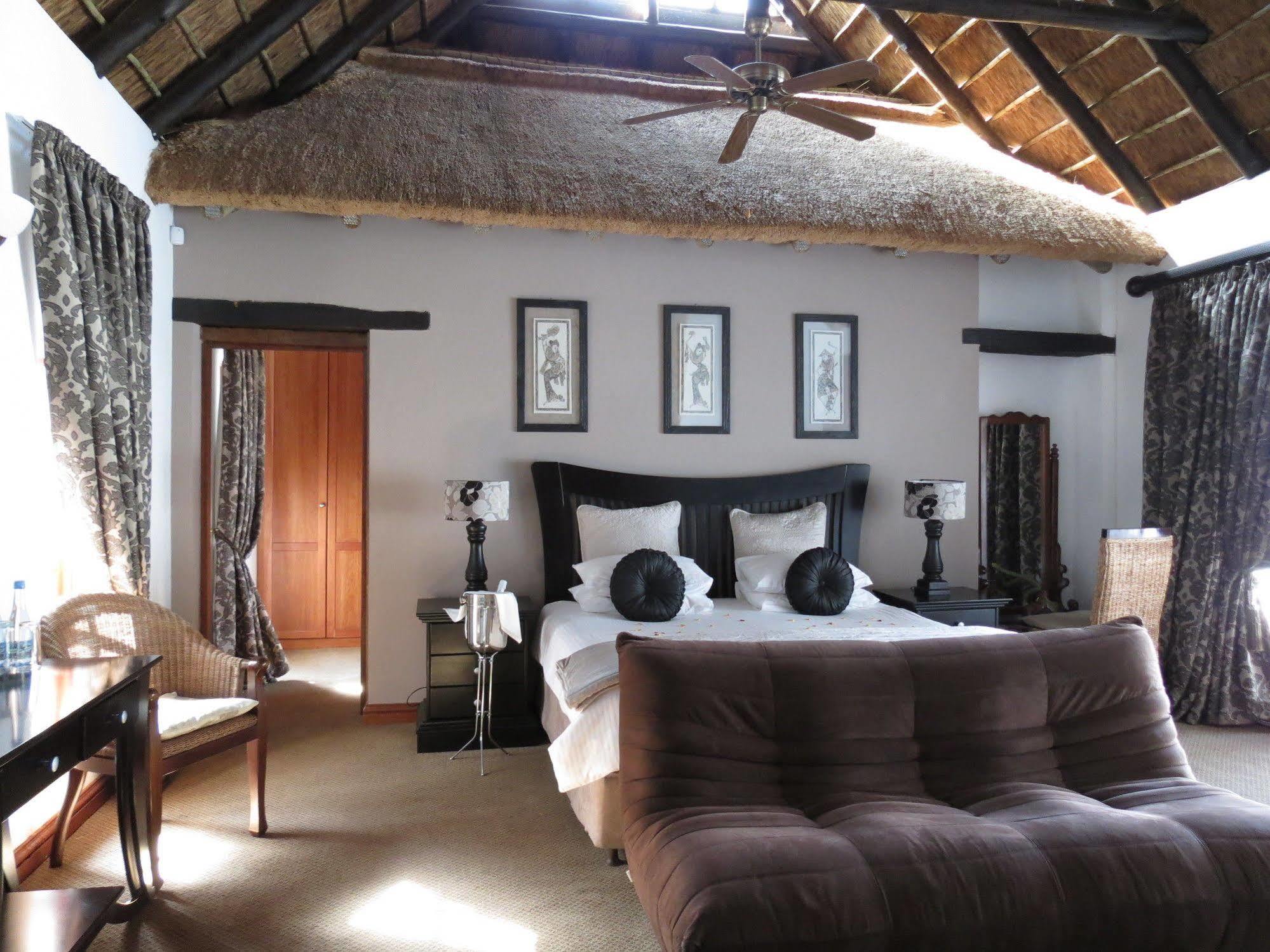 Galagos Lodge Hartbeespoort Buitenkant foto