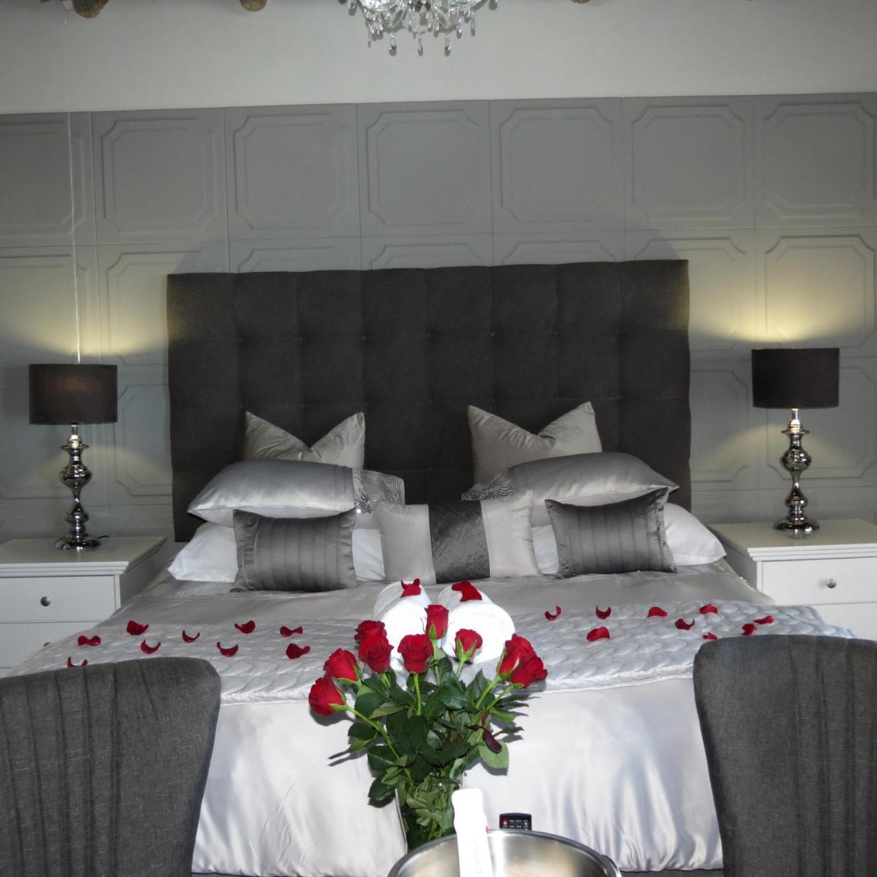 Galagos Lodge Hartbeespoort Buitenkant foto