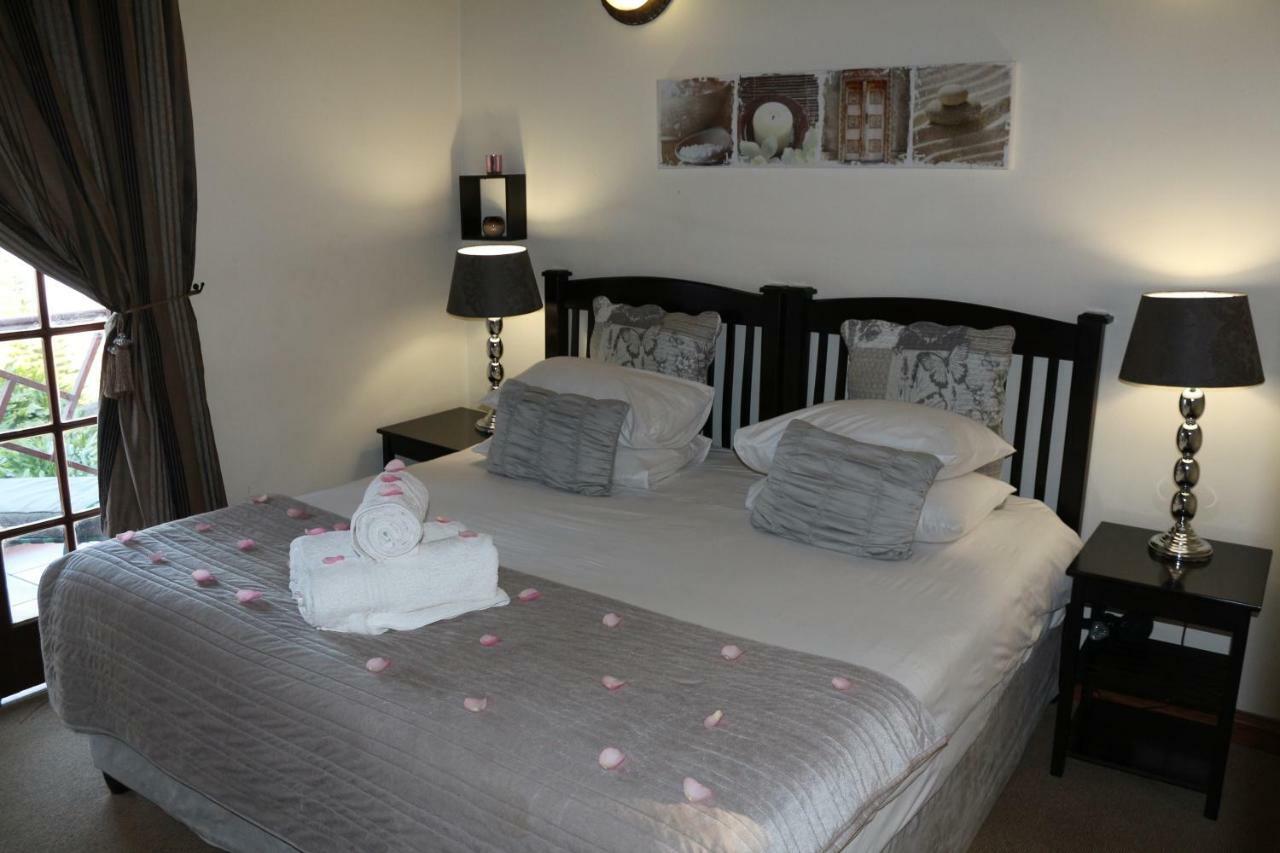 Galagos Lodge Hartbeespoort Buitenkant foto